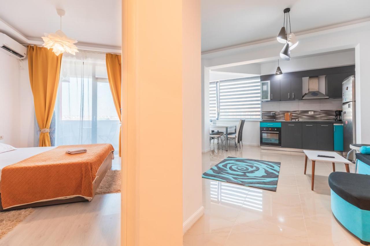 شقة Apartament Unique Relax Năvodari المظهر الخارجي الصورة