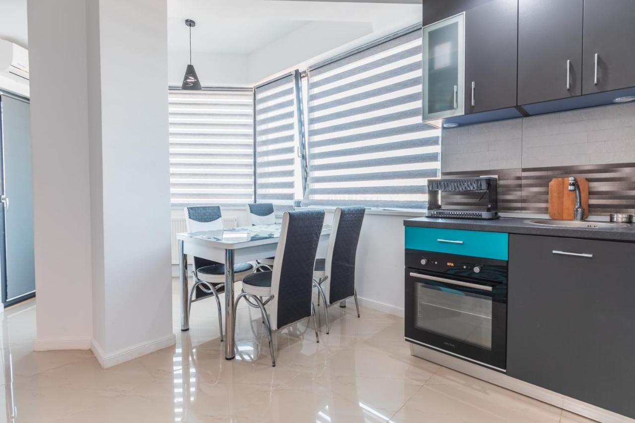 شقة Apartament Unique Relax Năvodari المظهر الخارجي الصورة